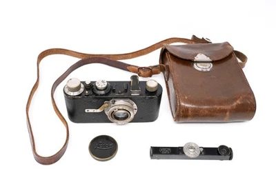 Cámara Leica Ia c.1930 con lente Hektor de níquel 5 cm f2,5, estuche ETRIN, FOCOS, tapa Foto 1 de 4