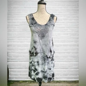 T PARTY Tie Dye Dress Size M NWT - Picture 1 of 10