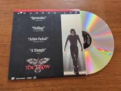 The Crow LaserDisc 1994 Action Thriller Includes Bonus History Program Foto 1 de 4
