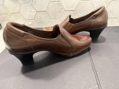 Zapatos Tenley Bass & Co. Mujer Cuero Marrón Talla 7 Tacones en Bloque Ropa de Trabajo Elastizados Foto 1 de 4