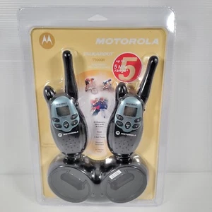 Motorola TalkAbout T5000R 5-Mile 22-Channels FRS/GMRS 2-Way Radios - Brand New - Zdjęcie 1 z 9