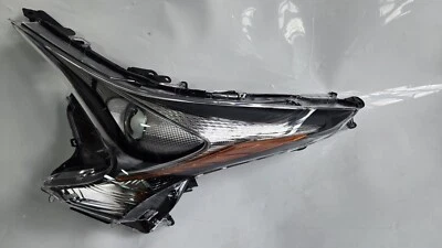 TOYOTA PRIUS HYBRID (2016 - 2018) HEADLIGHT HEADLAMP LED PASSENGER  - Image 1 of 4