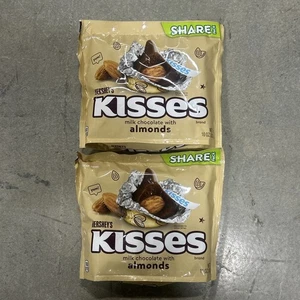 2 bolsas de Hershey's Kisses chocolate con leche con almendras paquete compartido de 10 OZ vacaciones - Imagen 1 de 5