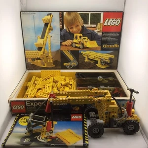 2 Teilsets - Lego Technic Universal 8040 & 951 Karton - Beschreibung lesen - Bild 1 von 15