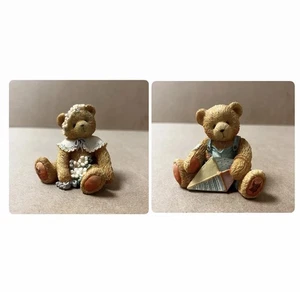 👑 Vintage Cherished Teddies Enesco Monthly Figur Mark MÄRZ - MAI VTG 1993 - Bild 1 von 11