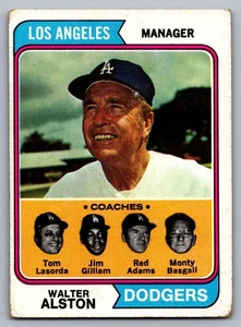 1974 Topps #144 Dodgers Field Leaders Walter Alston Tom Lasorda Jim Gilliam - Picture 1 of 2