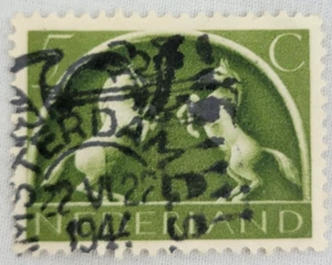 Nederland Postage ~ Daily/Horses ~ 5¢ Green Stamp ~ Posted/Used ~ c.1925 ~ B382 - Picture 1 of 6