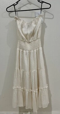 Top Solero Tubo Rampage Color Blanco Talla Pequeña Foto 1 de 4