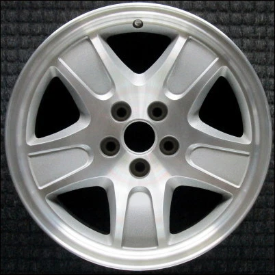 Ford Crown Victoria 17 Inch Machined OEM Wheel Rim 2001 To 2011 - Image 1 of 1