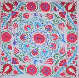 Suzani Tischläufer, Usbekische Tulpe Blumenstickerei, Handarbeit, Seide, rot/blau - Bild 1 von 9