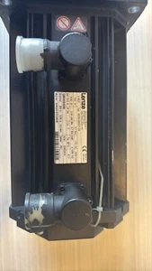 LENZE MDSKSBS071-03 2kw, 4.20A,3400 w/ modified feather keyway - Picture 1 of 3