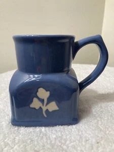 Hermitage Pottery VINTAGE Sandstone Mug Light Blue With Flower NOS Never Used! - Picture 1 of 16