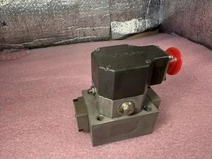 REXROTH 4WS2EM10-42/60B2ET315Z8DM - Imagen 1 de 6