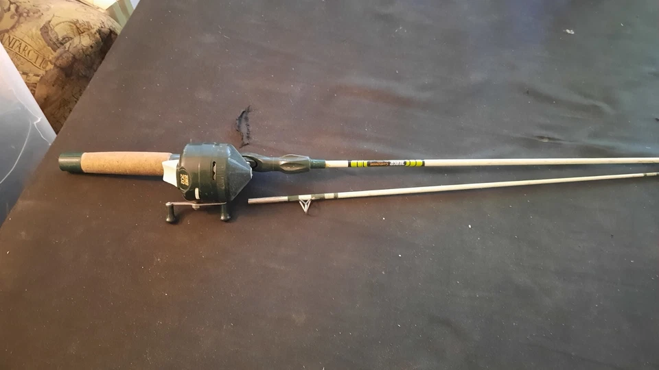 Carrete y Contennial Nº Vintageczebco 202 Varilla 4020 Foto 1 de 4