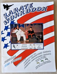 Karate Workbook (Hollingworth, 3rd Ed) - Over 600 Photos - Practice at Home - Picture 1 of 8