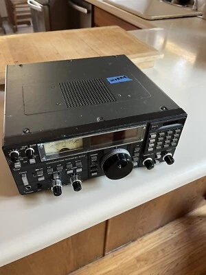 Ricevitore comunicazioni vintage ICOM IC-R71A radio HAM  - Immagine 1 di 4