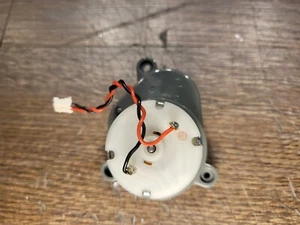 iLife V5s / Noisz S5 Pro Robot Vacuum - Left Edge Brush Motor Replacement Part - Picture 1 of 3