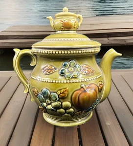 Vintage Avocado Green Ceramic Teapot Shaped Cookie Jar 70s Flower & Fruit Japan - Picture 1 of 8