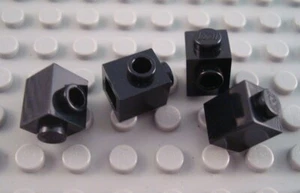 LEGO Lot of 4 Black 1x1 Bricks with 1 Side Stud - Picture 1 of 1