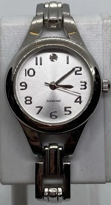 "NUEVO RELOJ FMD Diamante Damas Batería Fresca Estuche y Correa Plateadas - Se Adapta a 6-1/4""" Foto 1 de 4