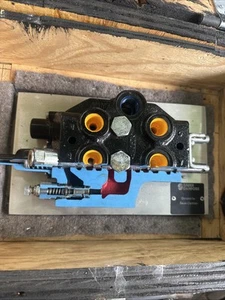 Sauer Danfoss DU-0048 Pump... - Picture 1 of 8