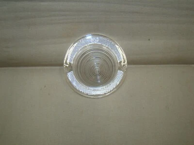 Chevrolet 1960 1961 lente de luz de reversa 60 61 Impala lente de luz de respaldo Biscayne Foto 1 de 2