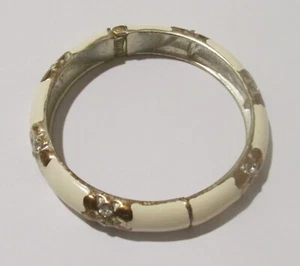 White Round Cuff Bracelet - Picture 1 of 2