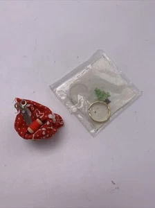 Vintage Puppenstubenmöbel Nähkorb Kreuzstich Artikel DH11 - Bild 1 von 3