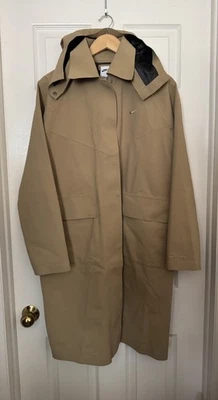 Gabardina Nike Sportswear Windrunner para mujer pequeña Storm-FIT ADV FV6307-297 NUEVA Foto 1 de 4