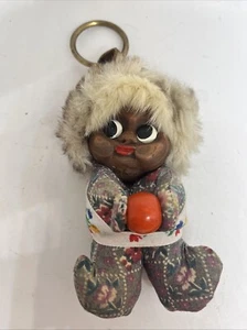 Vintage Naber Alaskan Eskimo Doll Keychain w/ Fur Trim - Picture 1 of 3