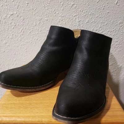 Roper Black Ankle Western Boots Womens Size 8.5 - Image 1 of 4