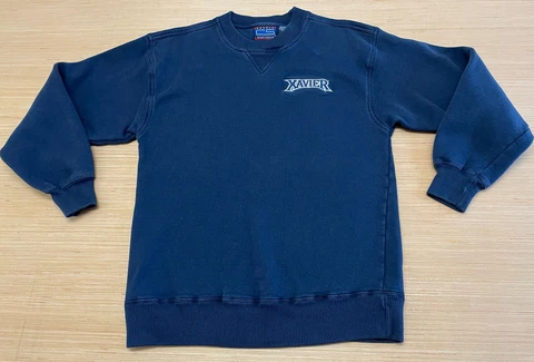 Vintage Xavier Musketeers Heavyweight Embroidered Sweatshirt Adult Small Medium Cover