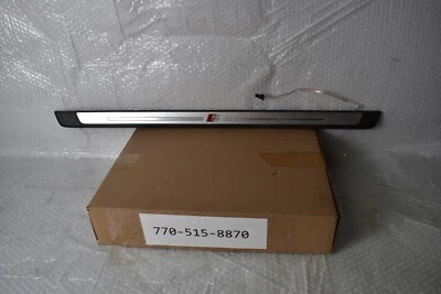 奥迪 S5 PRESTIGE SCUFF 板右侧 2018 - 2024 原始设备制造商 8W6 947 418 A — 第 1/4 张图片