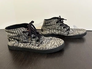 TOMS One for One PASEO Ocelot/Leopard Hi Top Sneakers Gray/Black Size W7 - Picture 1 of 12