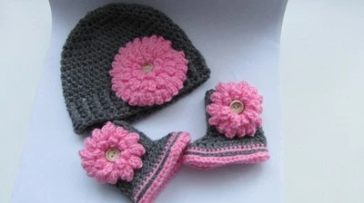 ZAPATOS DE GANCHILLO PARA BEBÉ Y SOMBRERO EL NOMBRE DE TU BEBÉ ZAPATILLAS DEPORTIVAS DE LANA HECHAS A MANO GRIS Foto 1 de 3