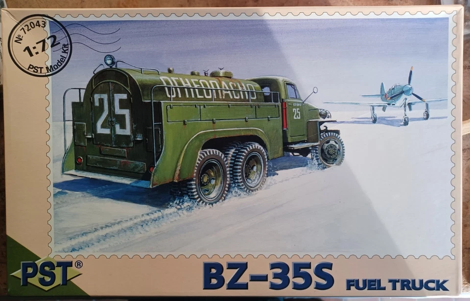 PST 72043 - Soviet fuel truck BZ-35S (US 6) - plastic kit 1/72 - Immagine 1 di 1