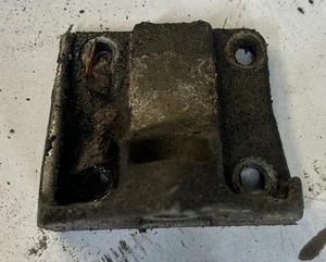 PORSCHE 944 SERVOLENKUNG HALTERUNG 94410114701 GEBRAUCHT - Bild 1 von 4