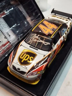 DALE JARRETT 2008 UPS Toyoto Camry AUTOGRAPHED RCCA ELITE    1/24 Nascar Diecast - Image 1 of 4