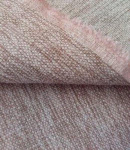 Plain Weave  Fabric.     Width : 142 cm    Length : 130 cm - Picture 1 of 5