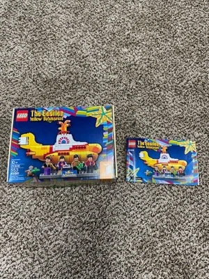 Lego "The Beatles" Yellow Submarine 21306 BOX & BOOKLET ONLY - Free Shipping - Image 1 of 3