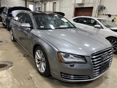 GRILLE Audi A8 2011 11 2012 12 2013 13 2014 14 1425836 Foto 1 de 4