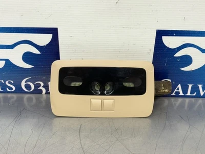 Luz domo interior trasera Lexus GS450H 2009 - beige - 126 k Foto 1 de 4