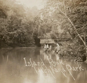 C.1910 Island Rock Highland Park Paint Creek RPPC Highland Co. Bainbridge Ohio - Imagen 1 de 3