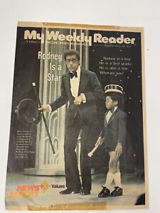 Weekly Reader  1974 Vintage Magazine Sammy Davis Jr. on Cover