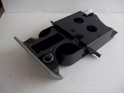 PORTAVASOS VOLKSWAGEN TRANSPORTER T5 - AJUSTE GRIS CLARO - ORIGINAL VW - NUEVO Foto 1 de 4