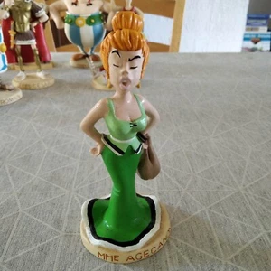 Résine PLASTOY ASTERIX - 2000 COLLECTOYS - Madame Agecanonix - Picture 1 of 2