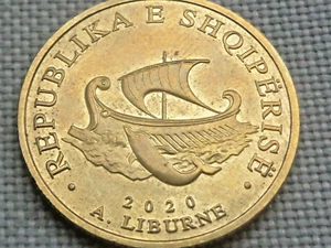 Albania 20 Leke 2020 Ancient Illyrian Liburnian Pirat Ship Galley in Sea Dolphin - Picture 1 of 2