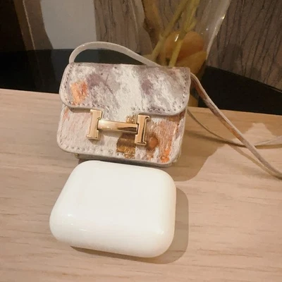 Nude Calf’s Hair Mini AirPod Bag/ Bag Charm - Изображение 1 из 2