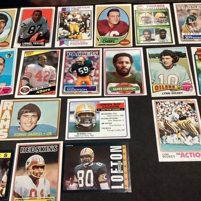 NFL  Football 60’s, 70's and 80's, 90’s Card Lot (30+) Mixed Teams Mixed Players - Image 1 of 4