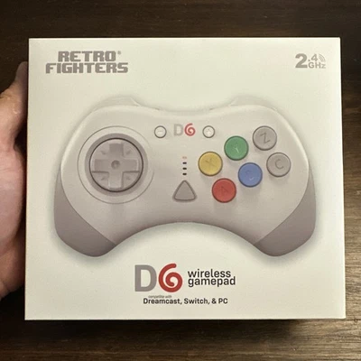 Retro Fighters D6 Wireless Controller (Sega Dreamcast / Switch / PC) White - NEW - Image 1 of 4